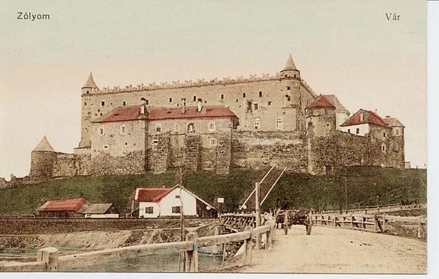 Születése és családja