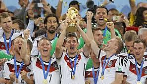 L’Allemagne remporte la Coupe du Monde au soccer (ÉVÉNEMENT SPORTIF)