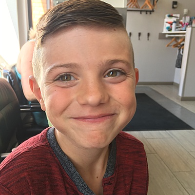 Timeline: La vie fabuleuse de Zachary Robinette