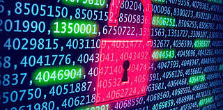 WikiLeaks filtra unos informes que revelan que Estados Unidos hackeó los servidores de Huawei para conocer los planes del gobierno chino y usar sus propios productos para espiar a otros países rivales.