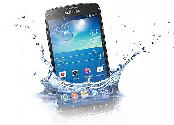 La familia Galaxy S lanza el Galaxy S5 el primer telefono a prueba de agua