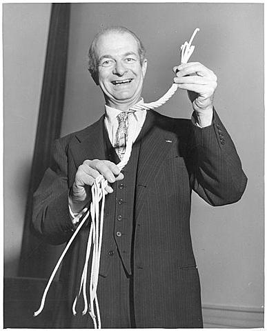 Linus Pauling (1901-1994, Estados Unidos)