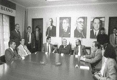 comisión de paz para iniciar  con la guerrilla