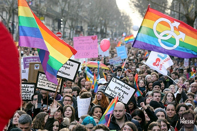 Événements internationaux#6: Accords du marriage gay (France)