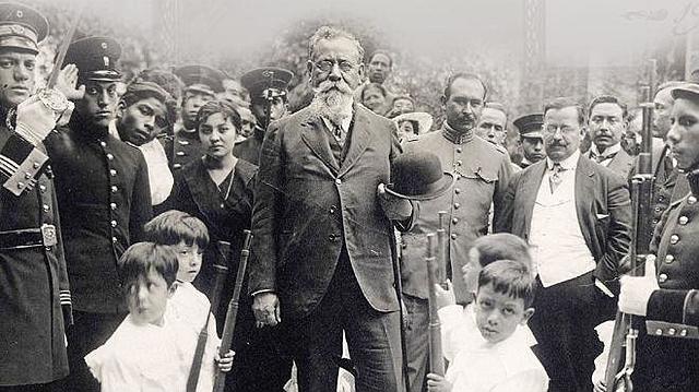 Venustiano Carranza y Constitucionalistas