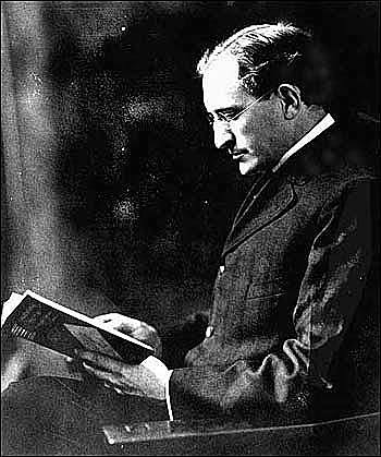 Joseph Goldberger demostró el carácter no contagioso de la pelagra, rebasaron los límites de la infectología y sirvieron de base para elaborar teorías y adoptar medidas preventivas