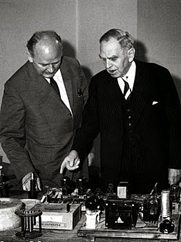 Otto Hahn y Otto Strassmann