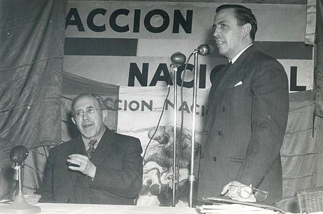 Partido Oficial y de Oposición