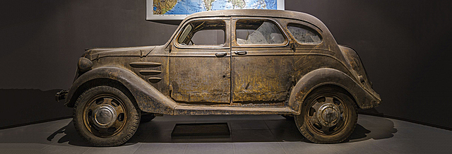 Primer automóvil en Toyota