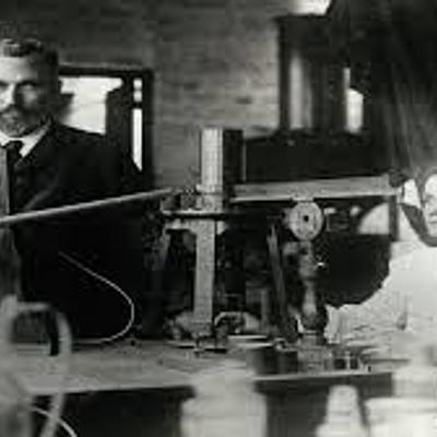 Timeline: P1. Lhome i la dona a la ciencia