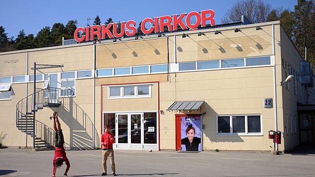 Cirkus cirkor, Suecia