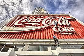 1892 Coca-Coca company founded by Asa Chandler.