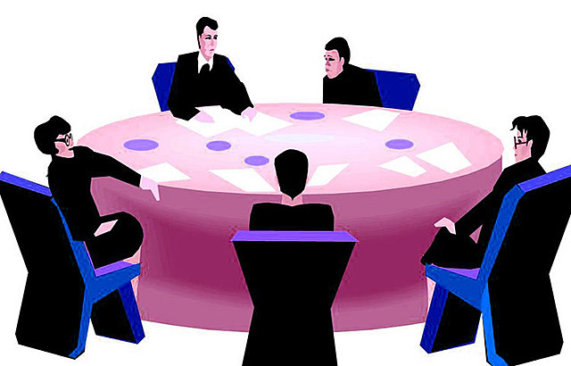 Discusión sobre la necesidad de elevar el nivel social y preparación de las enfermeras