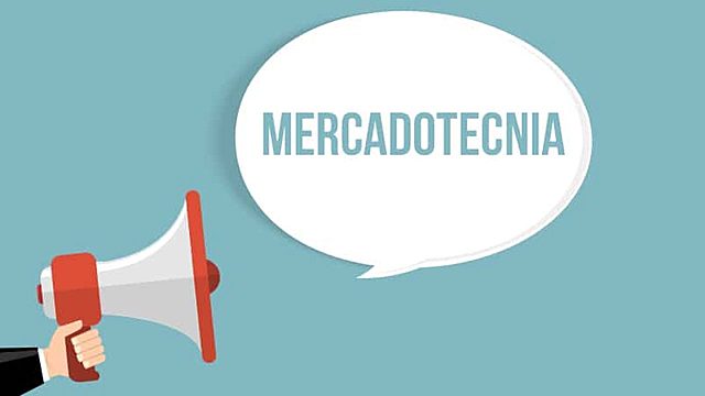 Adoptación de mercadotecnia