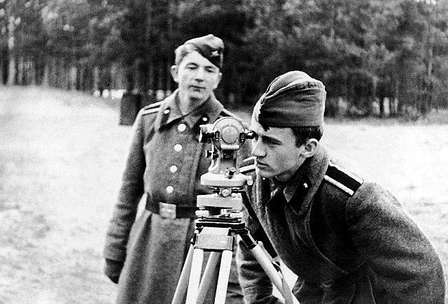 Askeri Eğitim Filmleri