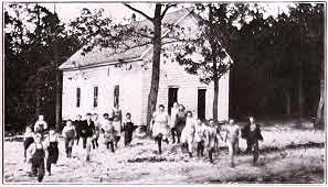 Hardy lvy was first permanent setttler