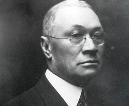 Alonzo Herndon founded the Atlanta Life Insurance Co.