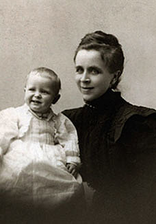 Francis Fitzgerald is born