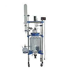 La primera implementación de biorreactores a gran escala (20 Litros)