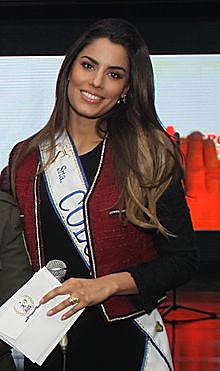 Coronan por equivocación a la señorita Colombia en miss universo