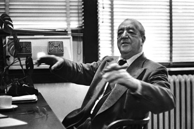 Epoca de Mies Van Der Rohe