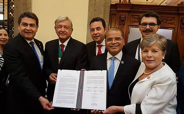 AMLO firma un tratado con Centroamérica