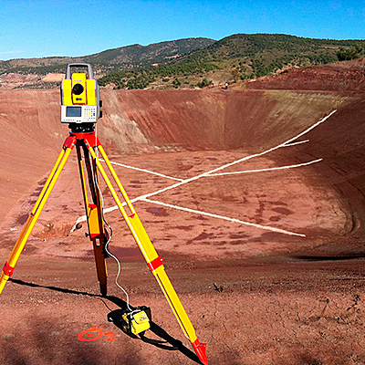Timeline: Objetivos de la topografía.