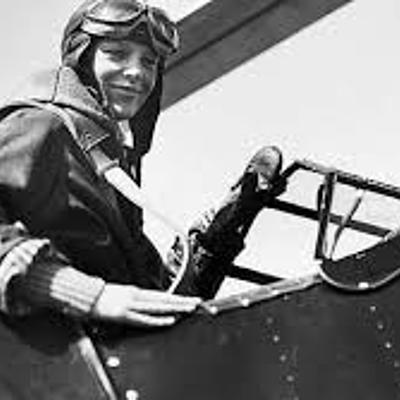 Timeline: La vida de Amelia Earhart