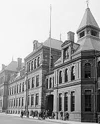 government opens public schools