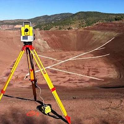 Timeline: Topografía