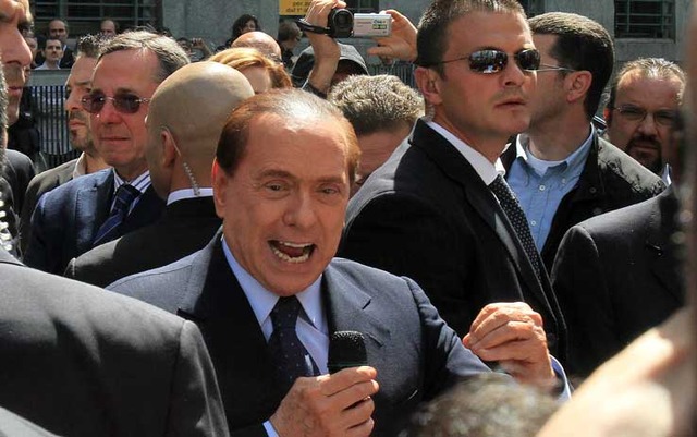 Berlusconi attacca i pm