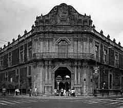 la recién reorganizada universidad nacional autónoma de México