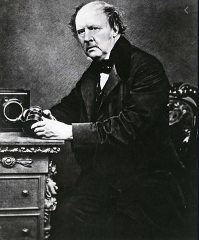 Invention du négatif