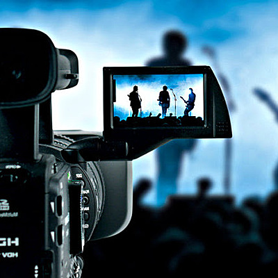 Timeline: MEDIOS DE LA COMUNICACIÓN