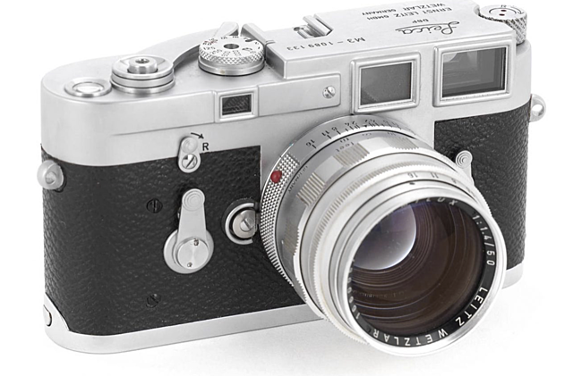 Commercialisation du Leica M3
