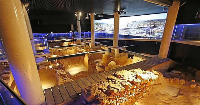 Amílcar Barca desembarca en Gadir