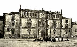 Fundación del Colegio de San Nicolás y los Colegios Mayores
