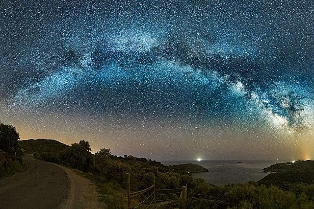 Se forma la via lactea
