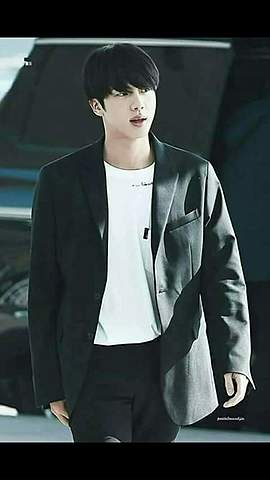 Jin vino a este mundo