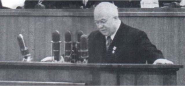 KHRUSCHEV GIVES SPEECH  TO A CLOSED SESSION OF THE 20TH PARTY CONGRESSS