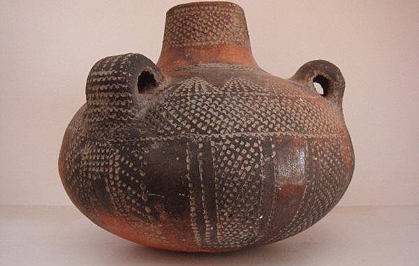 Aparición de la cerámica cardial.