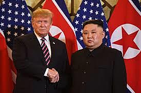 Cimera entre el president estatunidenc Donald Trump i el dictador nord-coreà Kim Jong-un.