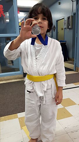 1e medaille dans le Karaté