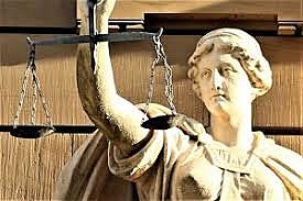 El derecho romano empieza a ser percibido en universidades