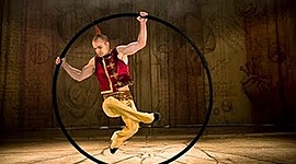 Timeline: Corcos más Famosos de la Historia