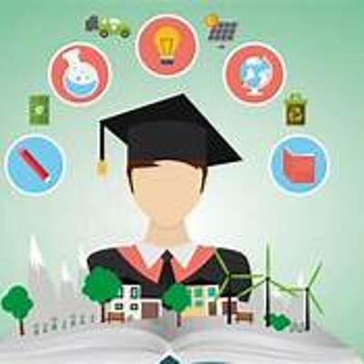 Timeline: EDUCACIÓN EN EVOLUCIÓN: A DISTANCIA Y MEDIADA.