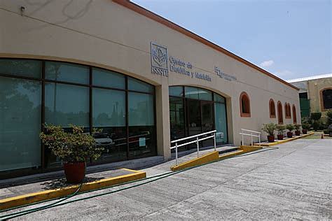 Escuela de dietética y nutrición ISSSTE.