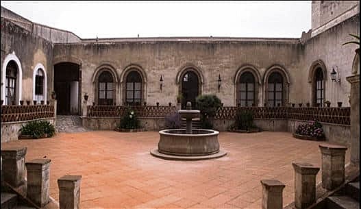 Surgen las haciendas.