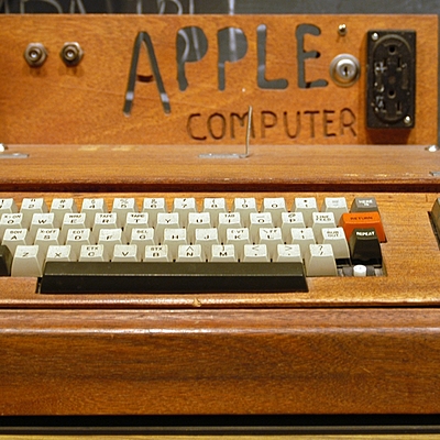 Timeline: Historia de dispositivos móviles hasta las computadoras.