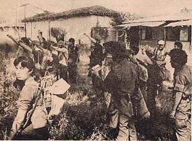 EL Salvador. El grupo FMLN lanza la ofensiva general final.